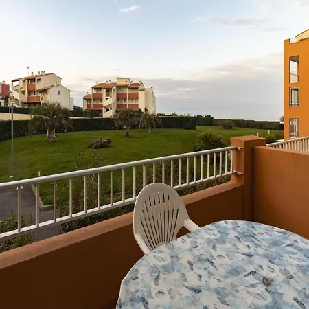 Relaxing Gateway In Apartmán Agde